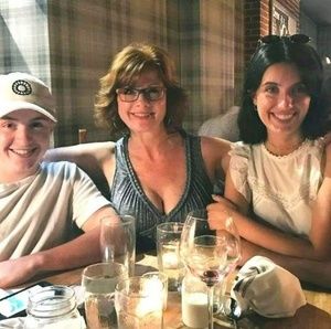 Meet your Posher, Beth